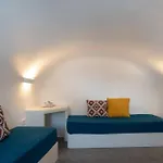 Belantza Cave House With Jacuzzi Vóthon