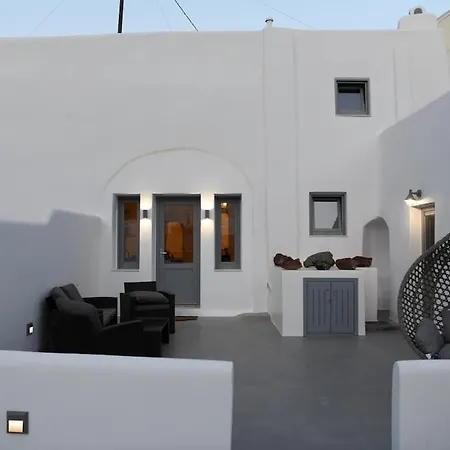 Belantza Cave House With Jacuzzi Feriehus Vóthon
