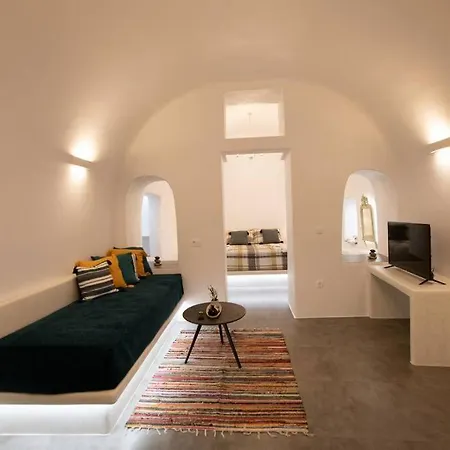 Belantza Cave House With Jacuzzi