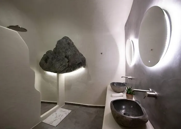 Belantza Cave House With Jacuzzi *