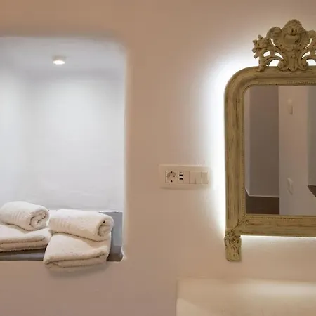 度假居 Belantza Cave House With Jacuzzi Vóthon