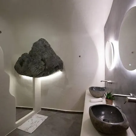 Belantza Cave House With Jacuzzi *