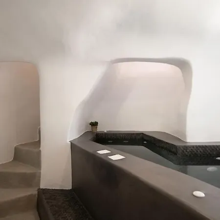 Belantza Cave House With Jacuzzi * Vóthon