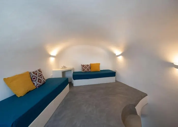 Belantza Cave House With Jacuzzi Vóthon